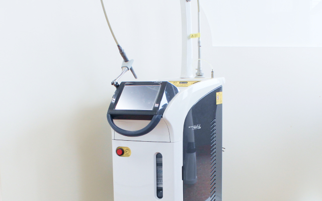 歯科用レーザー(ヤグレーザー)